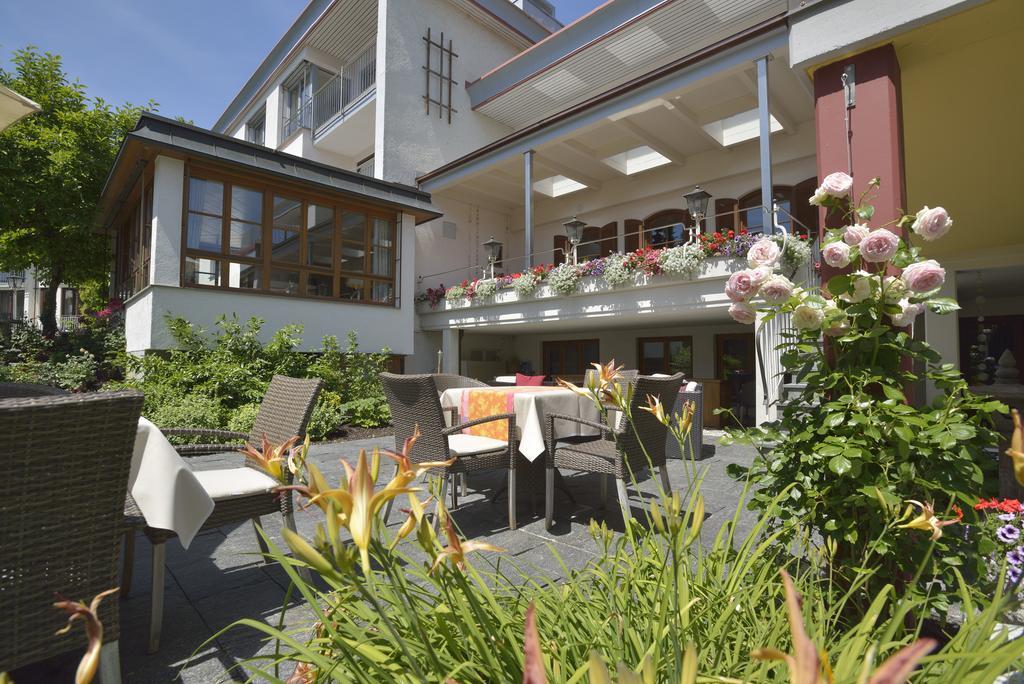 Hotel Hohe Linde ايسني ام الغو المظهر الخارجي الصورة